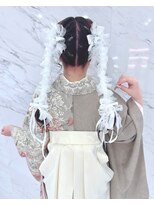 ルイ(LOUIS)&nbsp;【 LOUIS 】卒業式リボンツインテールアレンジ