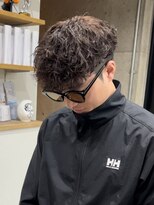 イーラ(era) スペインカール 刈り上げ眉カットツイストスパイラルパーマ