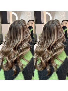 ブレンド 渋谷(BLend) マチルダボブ前髪ハイライトグレージュ