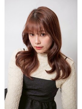 ルフュージュ バイ プロデュース 相模大野店(Refuge by Produce) レイヤーカット/韓国風巻き/アプリコットベージュ