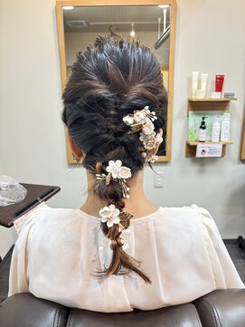 フォルトゥナ(Fortuna) 結婚式　編みおろしスタイル