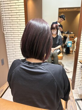 スーリール 小倉店(Sourire) トィンクルピンクボブ バッサリカット 30代