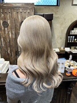 ヘアー クリエイト カルバリ(HAIR CREATE Calbari) ミルクティーベージュ