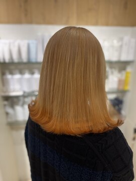 ポート 蕨(PORT) blonde beige×orange キツネカラー 《新井 志歩》