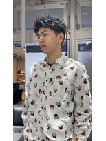 ハイプ(HYPE)&nbsp;波巻き/メッシュ/スキンフェード/学割/白髪染め/縮毛矯正/韓国