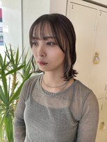 サラ ビューティー サイト 古賀店(SARA Beauty Sight)&nbsp;【インナーカラー】ホワイト/ブリーチ/デザイン/ぱっつとボブ