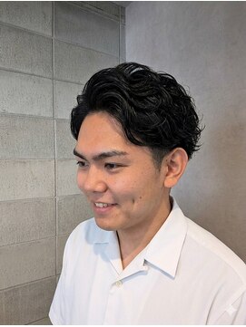 ワンワンオー バーバーショップ コンチネンタル(@110 BARBER SHOP continental) シャドウパーマ