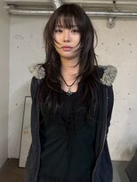 ノラ シンディ(NORA CYNDY) ハッシュカットシャギーレイヤーウルフカット顔周りレイヤー