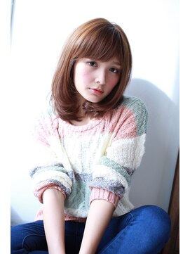 ヘアーアンドファッションシオミエイチ (hair＆fashion shiomi H) shiomi H柔らかミディアムヘア【パーソナルカラーセミウェット】