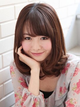 エマージュ 川崎(Emerge) ☆かわいいセミディ☆グロスブラウンナチュラルワンカール☆