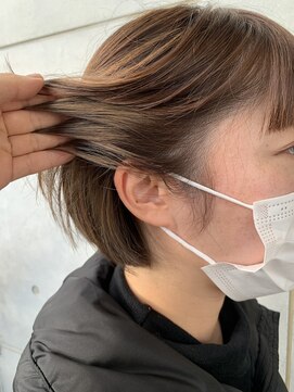 ハナ ビューティーヘアー(hana.) ミニボブハイライト