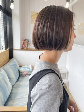 ハンズ(HANDs) 《30代40代おすすめ》 大人可愛いシンプルなボブ