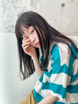 スニュウ(snuw) 黒髪ぱっつん