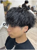 ソフトツイスト　マッシュ　刈り上げ　ツーブロック