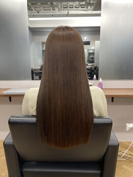 シカ 神戸三宮元町店(Cica) 髪質改善 UPTOGLOSS 三宮 神戸美容室 トリートメント 美髪 元町