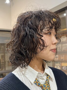 ナループロアオハナ(Nalu pu loa ohana) ウルフパーマ/ウルフ/くるくるパーマ/原宿/表参道/レイヤー