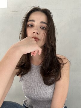 ラグゼ(Luxe) レイヤーカット【Luxe鹿田優太】オリーブベージュ/ウェットヘア