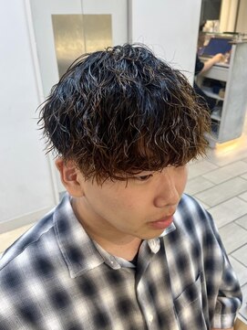 テトラ バイ ネオリーブ 横浜西口店(tetra by neolive) メンズパーマ ソフトツイスト 横浜