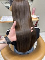 シカ 神戸三宮元町店(Cica)&nbsp;神戸　三ノ宮　元町　髪質改善　 透明感カラー