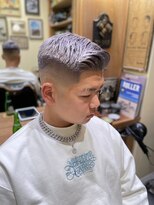 フォーコーナーズ(Four Corners)&nbsp;フェードカット