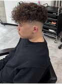 スペインカールスパイラルパーマメッシュ茶髪波巻きパーマ