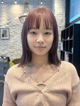 エン(YENN) 光に透ける、大人のピンク