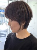小顔カットショートボブ大人可愛いアッシュオリーブ