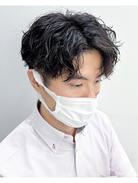 メンズサロンラシルバイレストプラス(MEN'S SALON racil by rest plus) コンマバングスパイラルパーマ