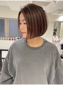 黒髪　ボブルフ　ネビージュ　小顔　ワンレン　スペインカール