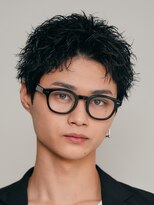 テン 心斎橋(tenn.) アクティブショートフェザーパーマルーズショートセンターパート