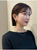 顔周りレイヤーカットグレージュカラーくびれボブショートカット