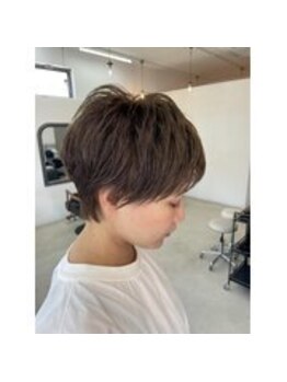ドアヘアプラス(DooR hair+)の写真/【大人女性】に圧倒的人気!ケアとカットに特化したサロンで年齢とともに変わるお悩みにアプローチ◎