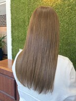 ライフビィ リフト(Lifebe Lift)&nbsp;イルミナカラー×バイカルテで透明感とツヤを叶える美髪カラー