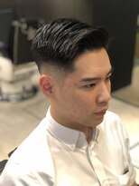 フランクスバーバー アンド ビアークラブ(FRANK'S BARBER and BEER CLUB)&nbsp;ワイルドツーブロックサイドパートショートフェードカット