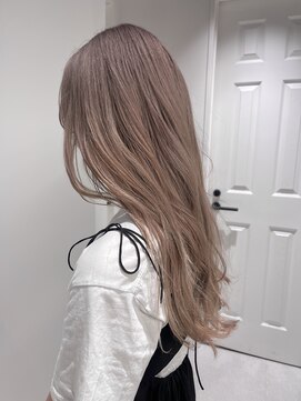 ゼスト 八王子店(ZEST) ホワイトミルクティー/艶髪ハイトーン【佐々木麻衣】