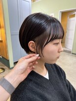 キュオンシア(CUEON. ciea)&nbsp;刈り上げショート×イヤリングカラー×グレー