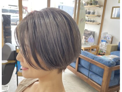 バイロン(BYRON)の写真