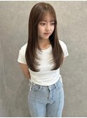 アッシュベージュ×軽やかレイヤースタイル☆