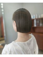ヨン(yon) 切りっぱなしボブ