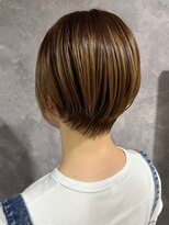 アルカナ(Arcana)&nbsp;マッシュショート/耳掛けショートスタイル