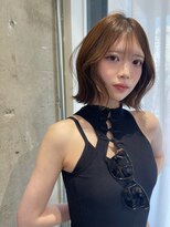 リリー(Lilley) くすみベージュ×姫カットレイヤー×韓国風巻き【ayana】