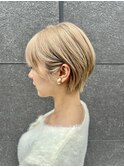 40代50代60代耳かけショート前髪なしハンサムショート白髪ぼかし