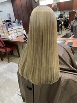 ヘアメイクアクト 都賀店&nbsp;ブリーチグレージュカラー　ワンレングス