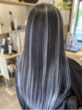 シャイニー ヘアー ダイス(SHINY HAIR DaiCe) エスクテバレイヤージュ