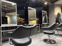 ”変身特化型メンズ専門サロン”周りと差をつける空間とカウンセリング。