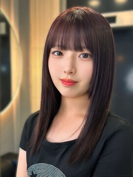 ジゼル 梅田(GiseL) セミロング ミディアムレイヤースタイル 暗髪 前髪カット 20代