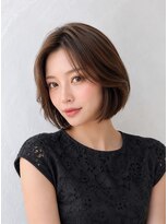 ビーワールド(B WORLD) 大人可愛い丸みショートボブ【藤枝/髪質改善】