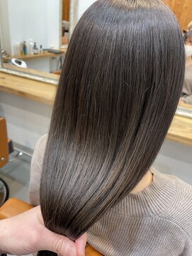 ネイヴィル(navile) 地毛風!ナチュラルストレート