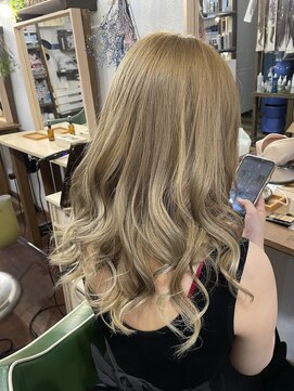 モニカ(Monica) 王道ミルクティーベージュ☆