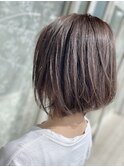 ショートボブ